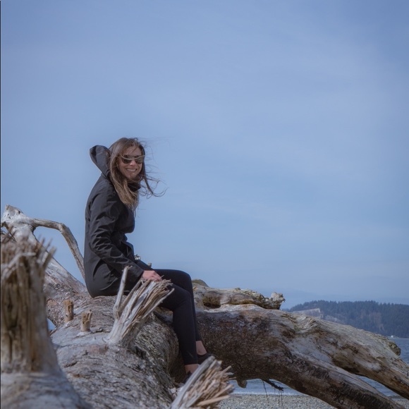 Meet the Posher - Picture 7 of 8